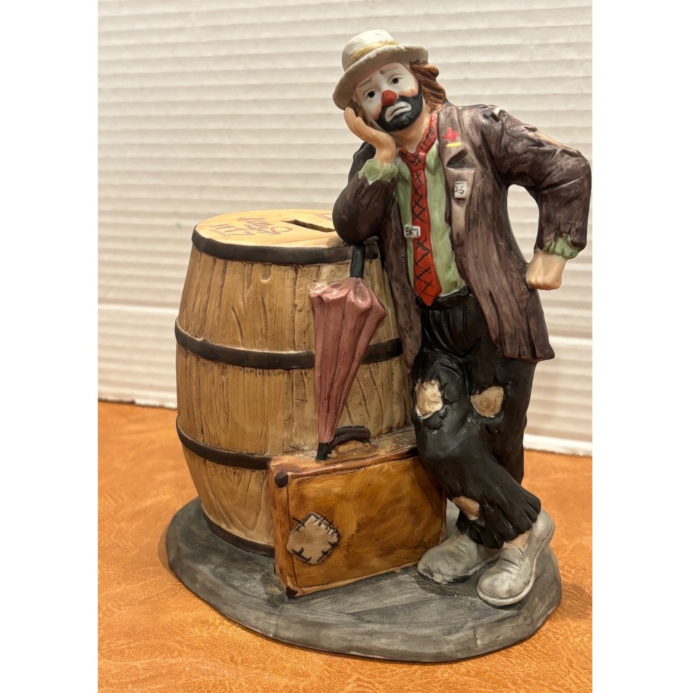 Emmett Kelly Jr Flambro Collection Weary Willie Clown Barrel Coin Bank 1987